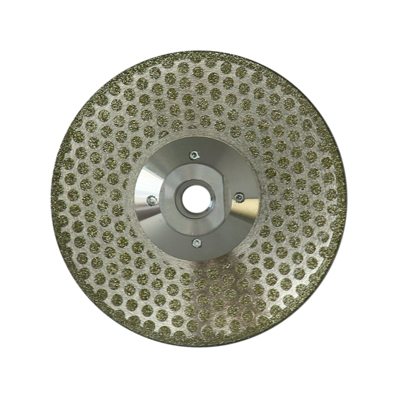Electroplated diamond cutting disc